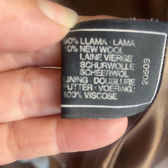 VINTAGE GOLDEN GATE LLAMA AND VIRGIN WOOL LONG COAT (SZ SM) - Picture 16 of 16